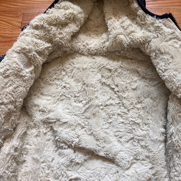 Sold - Picture 2 of 5